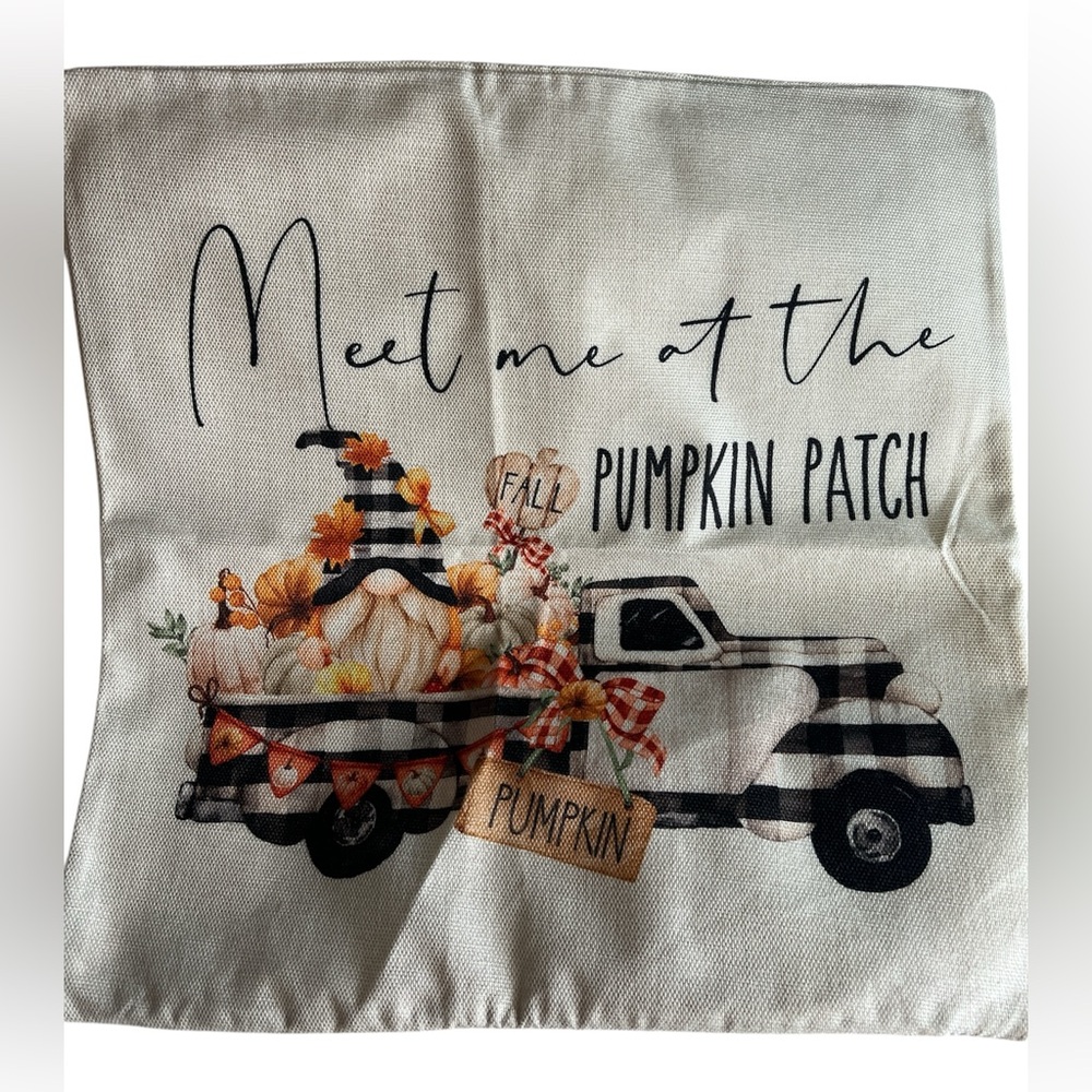 New 18”X18” polyester Holiday pillow covers with zipper closure